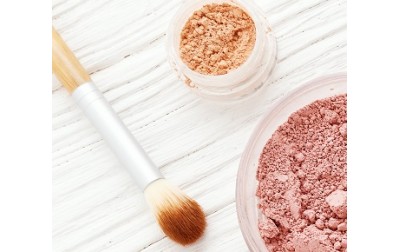 How to Apply Mineral Foundation.